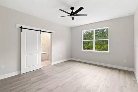 Bedroom - 41325 Royal Trails Rd, Eustis, FL 32726 photo 2 of 5