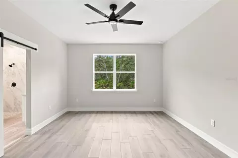 Bedroom - 41325 Royal Trails Rd, Eustis, FL 32726 photo 1 of 5