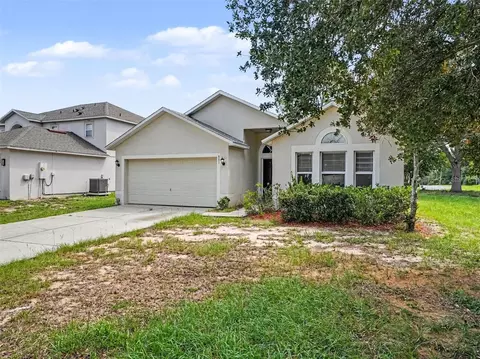 Exterior - 881 Vanderbilt Dr, Eustis, FL 32726 photo 2 of 5