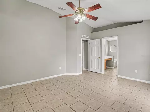 Bedroom - 881 Vanderbilt Dr, Eustis, FL 32726 photo 2 of 5
