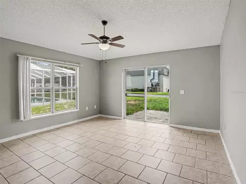 Living - 881 Vanderbilt Dr, Eustis, FL 32726 photo 3 of 6