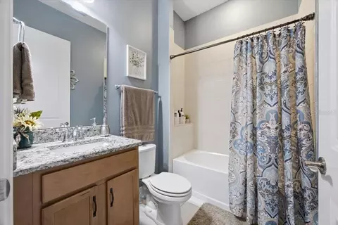 Bath - 2541 Yellow Brick Rd, Saint Cloud, FL 34771 photo 1 of 2