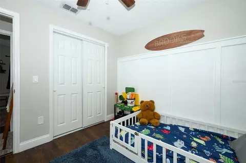 Bedroom - 738 E 11th Ave, Mount Dora, FL 32757 photo 4 of 6