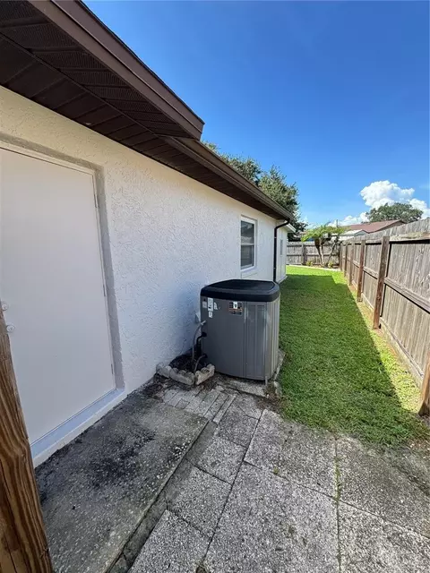 Exterior - 1326 Forest Dr, Rockledge, FL 32955 photo 4 of 7
