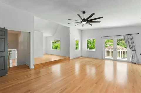 Living - 101 Lee St, Windermere, FL 34786 photo 11 of 16