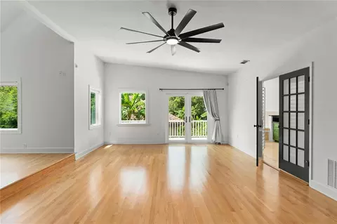 Living - 101 Lee St, Windermere, FL 34786 photo 12 of 16