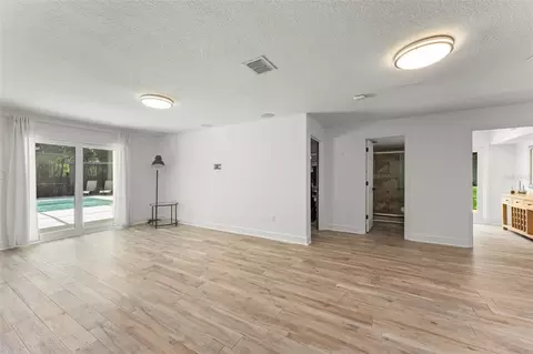 Living - 101 Lee St, Windermere, FL 34786 photo 15 of 16