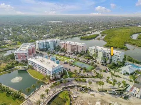 5 Riverwalk Dr #306, New Smyrna Beach, FL 32169