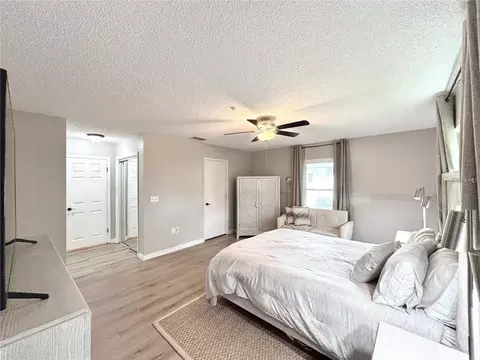 Bedroom - 4033 13th Ave W, Bradenton, FL 34205 photo 5 of 5