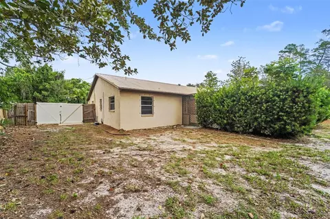 Exterior - 5296 Freeport Dr, Spring Hill, FL 34606 photo 5 of 6