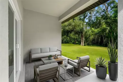 Exterior - 435 E 13th St, Apopka, FL 32703 photo 5 of 7