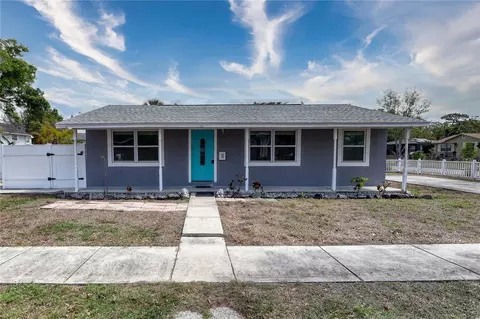 116 44th St S, Saint Petersburg, FL 33711