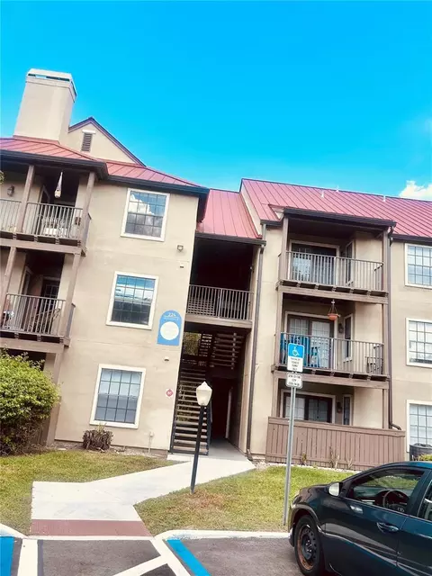 224 Afton Sq #203, Altamonte Springs, FL 32714