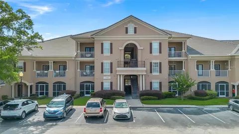 14226 Fredricksburg Dr #220, Orlando, FL 32837