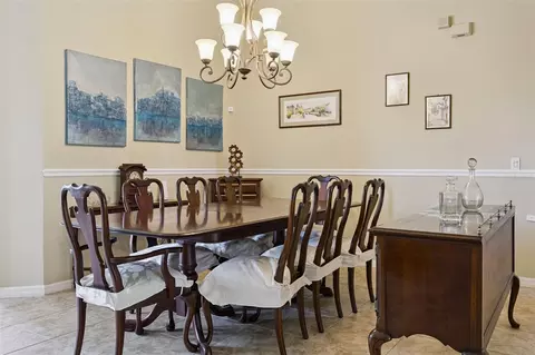 Dining - 1458 Whitefriar Dr, Ocoee, FL 34761 photo 2 of 5