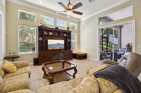 Living - 1458 Whitefriar Dr, Ocoee, FL 34761 photo 4 of 5