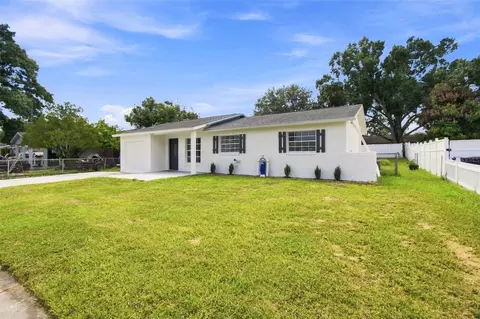 1719 Julian Ln Dr, Tampa, FL 33619