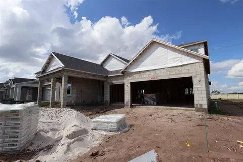 Exterior - 5406 Lassen St, Saint Cloud, FL 34771 photo 2 of 4