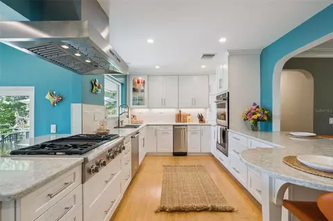 Kitchen - 2422 Topping Pl, Eustis, FL 32726 photo 3 of 3