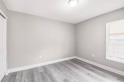 Bedroom - 1616 27th Ave E, Bradenton, FL 34208 photo 7 of 8