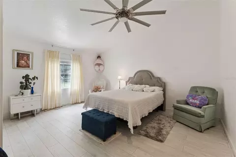 Bedroom - 4874 Old Oak Trl, Saint Cloud, FL 34771 photo 4 of 4