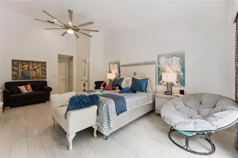 Bedroom - 4874 Old Oak Trl, Saint Cloud, FL 34771 photo 2 of 4
