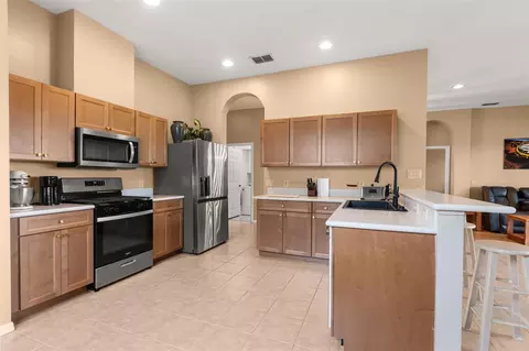 Kitchen - 2390 Caledonian St, Clermont, FL 34711 photo 2 of 4