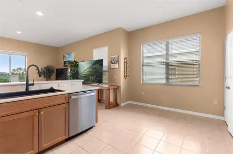 Kitchen - 2390 Caledonian St, Clermont, FL 34711 photo 3 of 4