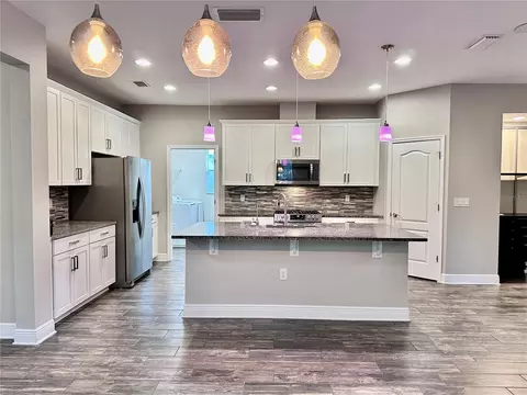 Kitchen - 1557 Amber Leaf Cir, Ocoee, FL 34761 photo 2 of 9