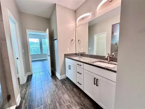 Bath - 1557 Amber Leaf Cir, Ocoee, FL 34761 photo 3 of 5