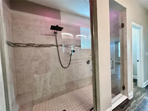 Bath - 1557 Amber Leaf Cir, Ocoee, FL 34761 photo 2 of 5