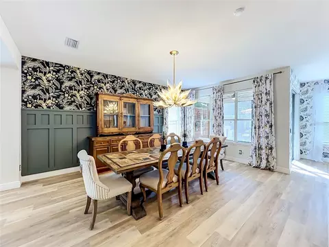 Dining - 7033 Bramlea Ln, Windermere, FL 34786 photo 1 of 6