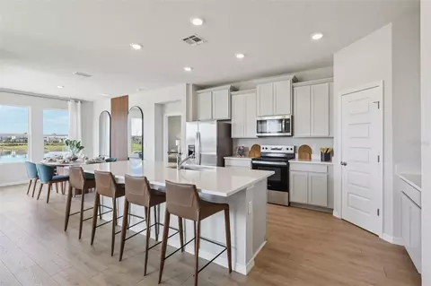 Kitchen - 8595 Hempstead Way, Mount Dora, FL 32757 photo 3 of 6