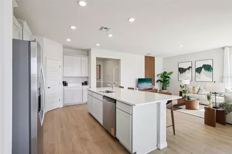Kitchen - 8595 Hempstead Way, Mount Dora, FL 32757 photo 1 of 6