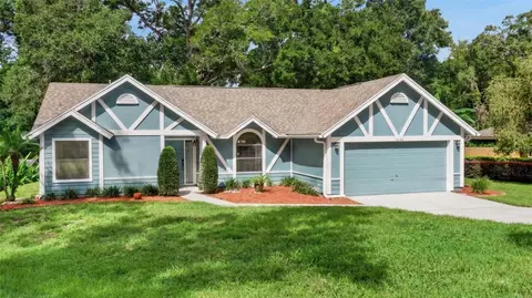 2144 Majestic Woods Blvd, Apopka, FL 32712