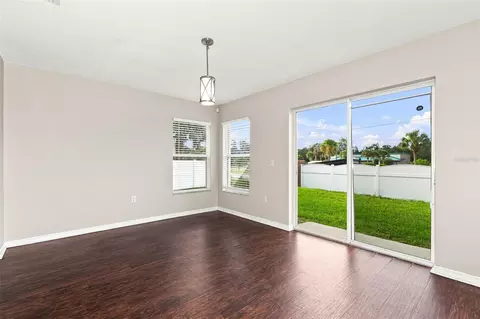 Living - Undisclosed, Seffner, FL 33584 photo 4 of 5