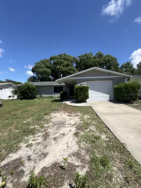 8930 Windsong Ln, Port Richey, FL 34668