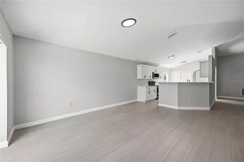 Living - 3947 Warbler Dr, Winter Haven, FL 33880 photo 5 of 8