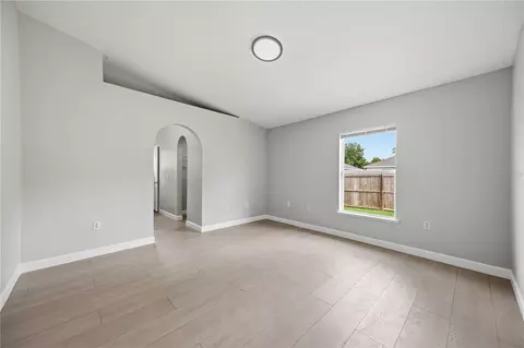 Living - 3947 Warbler Dr, Winter Haven, FL 33880 photo 8 of 8