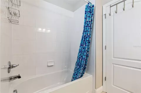 Bath - 3719 Crawley Down Loop, Sanford, FL 32773 photo 2 of 4