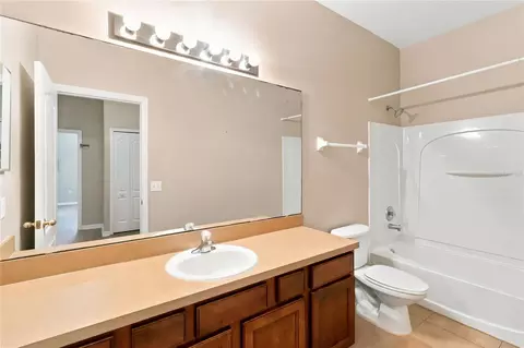 Bath - 7103 Red Lantern Dr #7103, Harmony, FL 34773 photo 3 of 3
