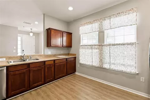 Kitchen - 7103 Red Lantern Dr #7103, Harmony, FL 34773 photo 1 of 2