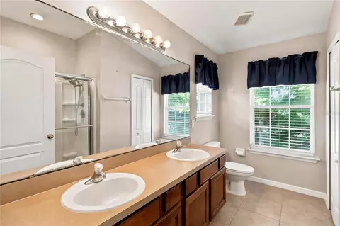Bath - 7103 Red Lantern Dr #7103, Harmony, FL 34773 photo 1 of 3