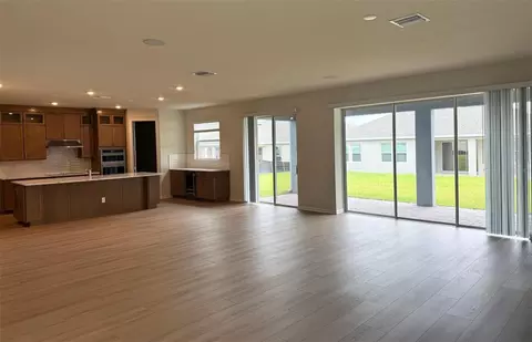 Living - 5533 Banyan Bay Rd, Saint Cloud, FL 34771 photo 2 of 4