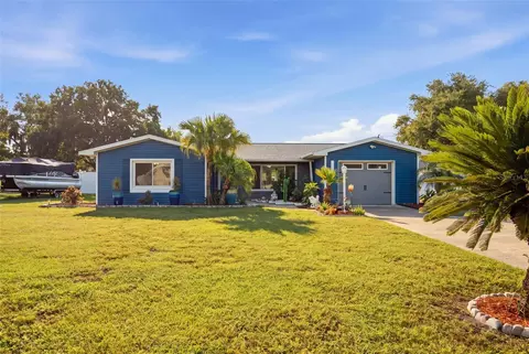5325 James Rd, Fruitland Park, FL 34731