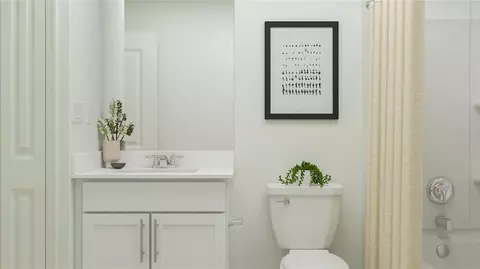 Bath - 1592 Willow Garden Loop, Eustis, FL 32726 photo 2 of 4