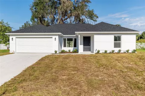 636 NE 130th Ct, Silver Springs, FL 34488