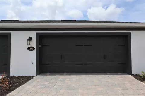Exterior - 1385 Hyde St, Saint Cloud, FL 34771 photo 4 of 6