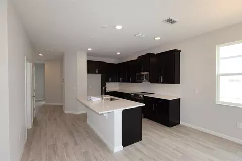 Kitchen - 1385 Hyde St, Saint Cloud, FL 34771 photo 3 of 4