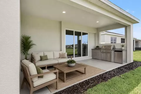 Exterior - 3951 Kennebunk Loop, Mount Dora, FL 32757 photo 6 of 10